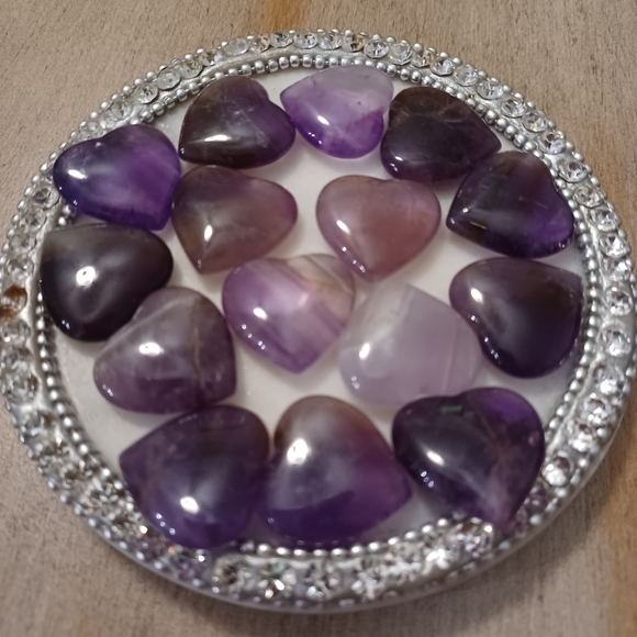 Amethyst Mini Heart - Picture 4 of 6